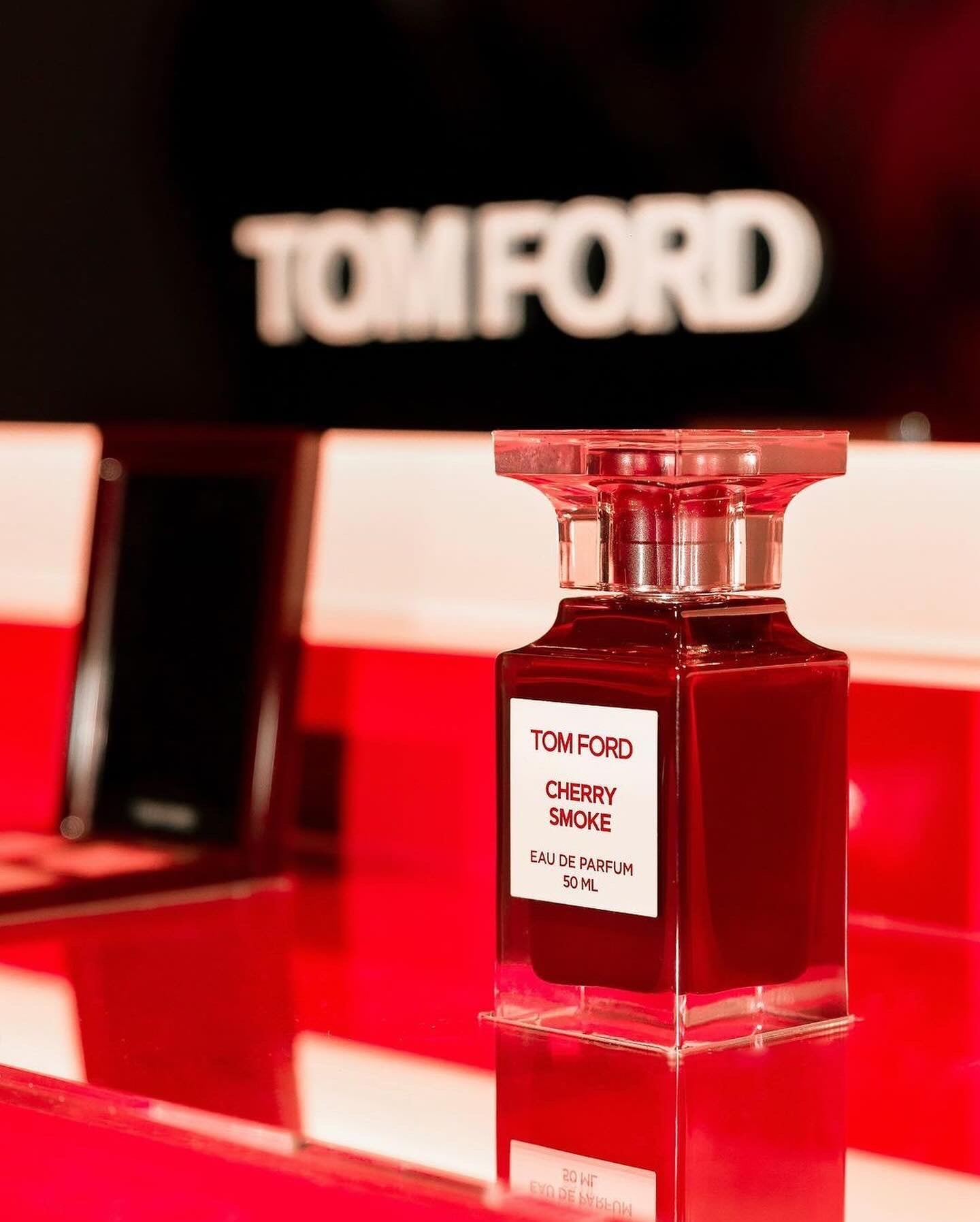 Tom Ford Cherry Smoke
